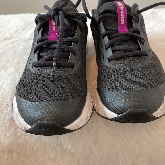 Nike Revolution 5 (GS) Black/Multi Girl's Running Shoes-Size 4.5 Y - Picture 5 of 8
